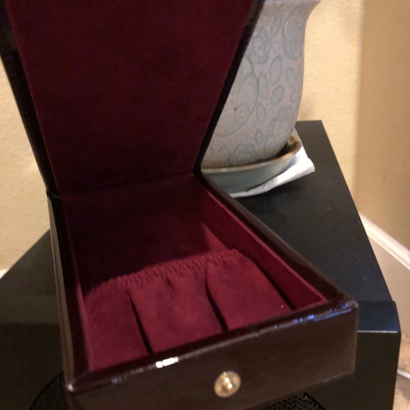 Bobbi Brown Cosmetic Case - Picture 2 of 8